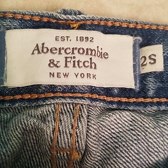 Abercrombie & Fitch size 2S - Picture 3 of 4